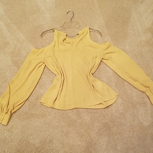 BCBG Maxazria Slit Sleeve Blouse Top Shirt with cut out sleeves - Picture 1 of 5